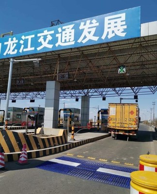 高速公路治超應急新利器 便攜式汽車超重檢測稱的研制與應用